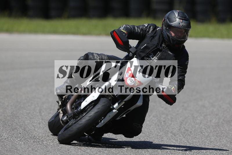 /Archiv-2024/56 10.08.2024 Plüss Moto Sport ADR/Freies Fahren/007